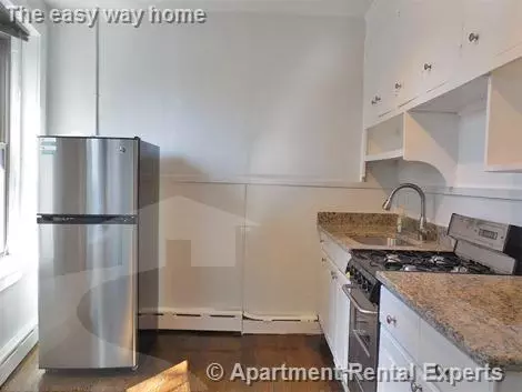 106 Willow St #3, Cambridge, MA 02141
