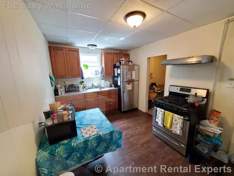58 Medford St #2, Somerville, MA 02143
