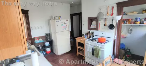122 Columbia St #2, Cambridge, MA 02139