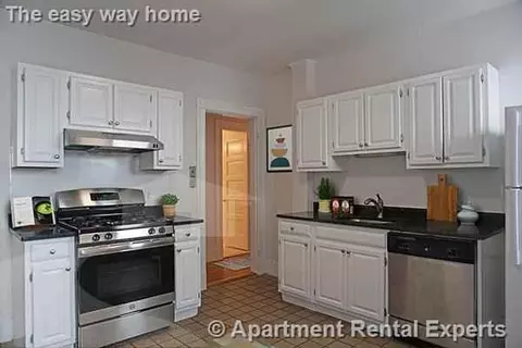 40 Calvin St #2, Somerville, MA 02143