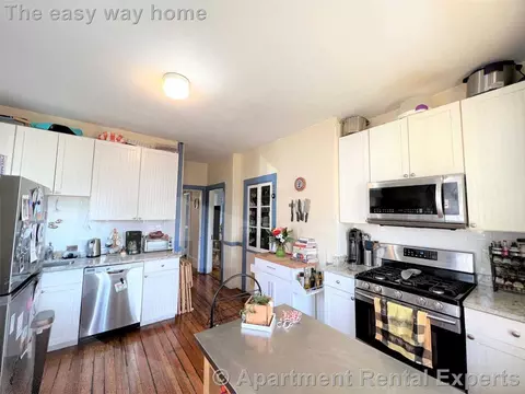40 Cherry St #1, Somerville, MA 02144