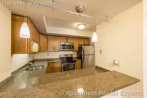 345 Franklin St #402, Cambridge, MA 02139