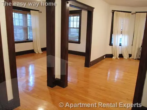 14 Centre St #1, Cambridge, MA 02139