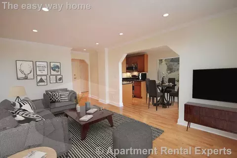 60 Brattle St #402, Cambridge, MA 02138