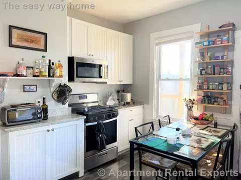 40 Cherry St #2, Somerville, MA 02144