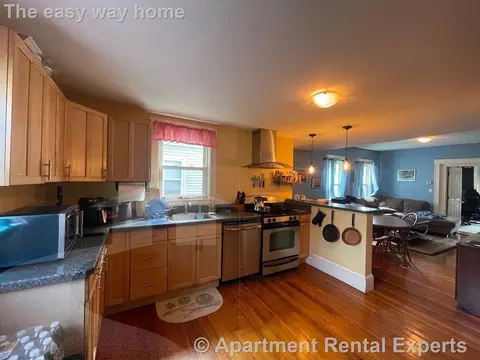 23 Curtis St #2, Medford, MA 02155