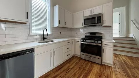 364 King St, Charleston, SC 29401
