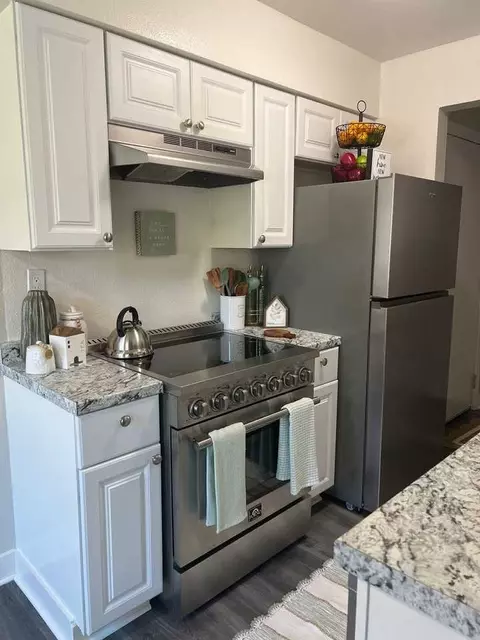 3903 49th Ave, Sacramento, CA 95823