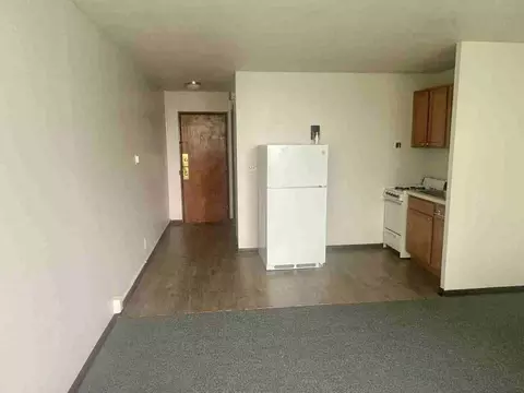 1869 N Cambridge Ave, Milwaukee, WI 53202