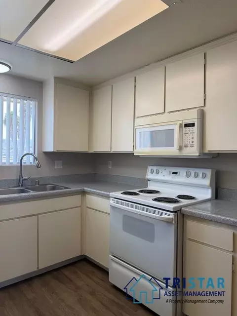 12645 Laurel St, Lakeside, CA 92040 photo 4