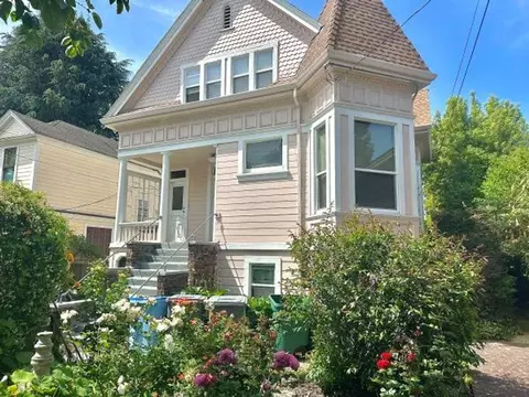 2228 Mckinley Ave, Berkeley, CA 94703