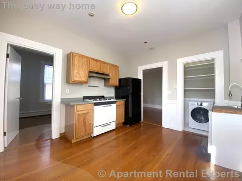 20 Park Ave #REAR, Somerville, MA 02144