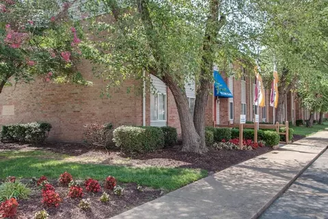 116 Tyler Ave, Newport News, VA 23601