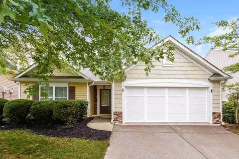210 Winterbury Dr, Canton, GA 30114