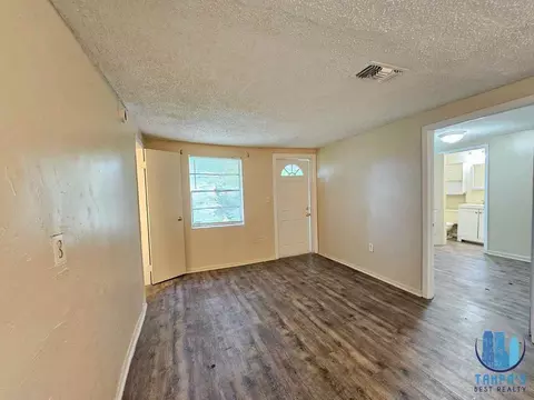 1504 E 99th Ave, Tampa, FL 33612