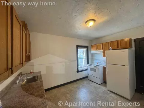 53 Hinckley St #2, Somerville, MA 02145