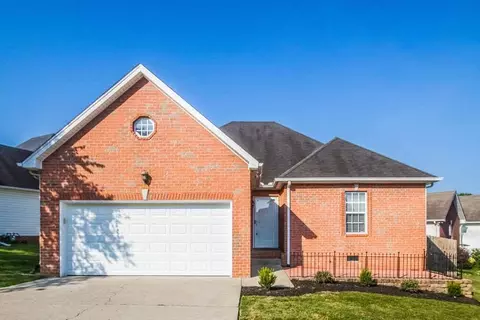 277 Iris Dr, Hendersonville, TN 37075