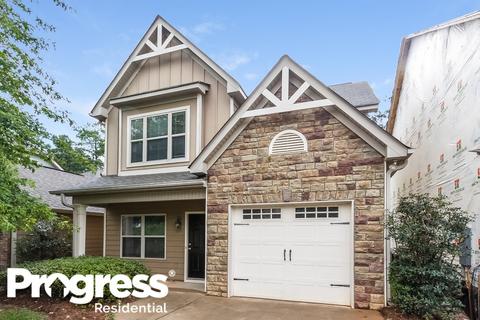 180 Preserve Dr, Newnan, GA 30263