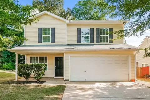 1002 Allegiance Dr, Locust Grove, GA 30248