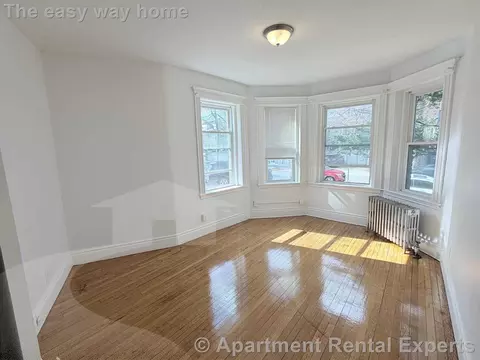 72 Kirkland St #1, Cambridge, MA 02138