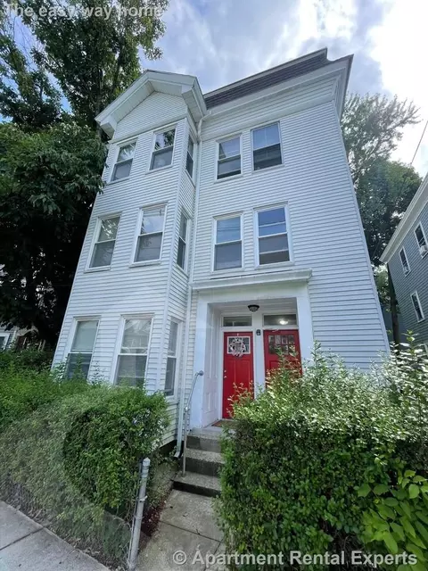 322 Beacon St #2, Boston, MA 02116