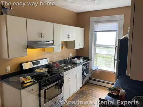 117 Hampshire St #2, Cambridge, MA 02139