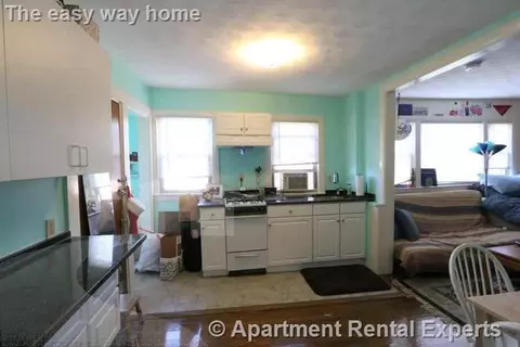 193 Concord Ave #7, Cambridge, MA 02138