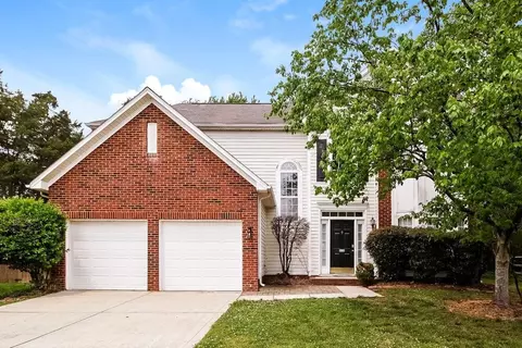 8936 Coppermine Ln, Charlotte, NC 28269
