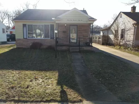 31045 Sheridan St, Garden City, MI 48135