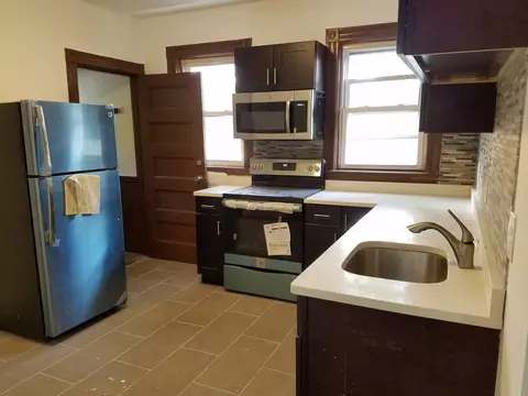 98 Topliff St #2, Dorchester, MA 02122
