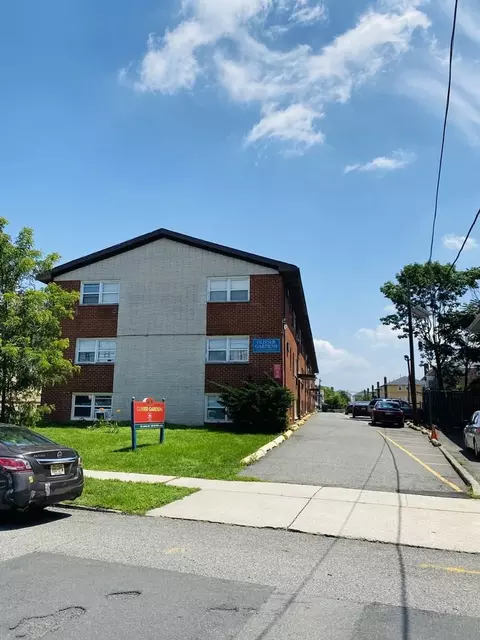 364 Williamson St # C4, Elizabeth, NJ 07202