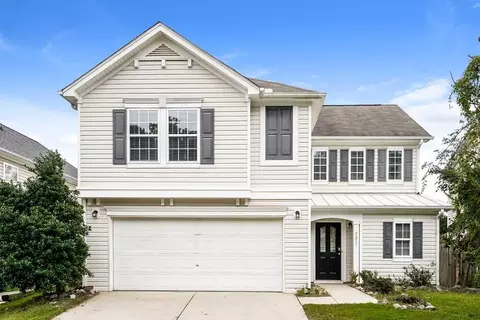 7211 Great Laurel Dr, Raleigh, NC 27616