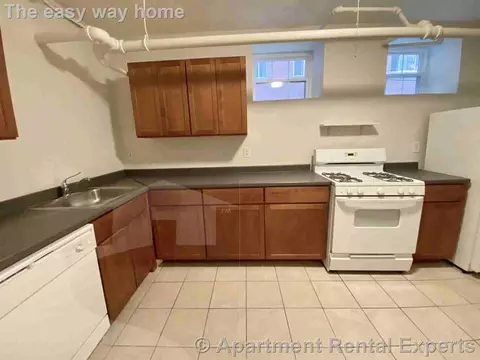 285 Harvard St #99, Cambridge, MA 02139
