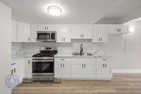 331 E Wakefield Ave, Anaheim, CA 92802 photo 2