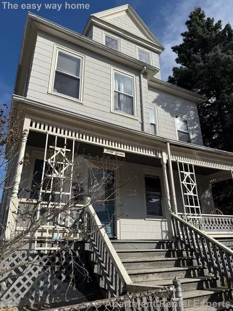 47 Cherry St #3, Somerville, MA 02144