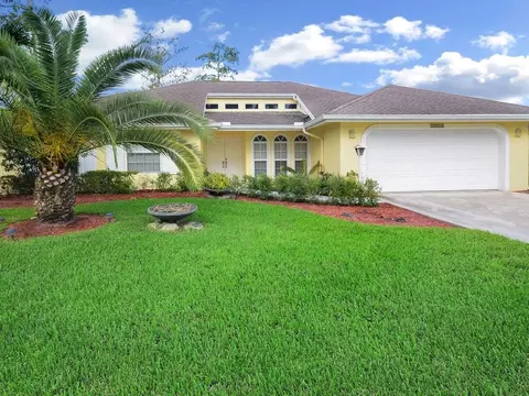 13515 Northumberland Cir, Wellington, FL 33414