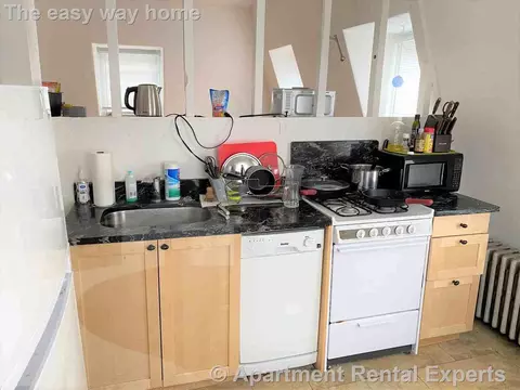 339 Broadway #3, Cambridge, MA 02139