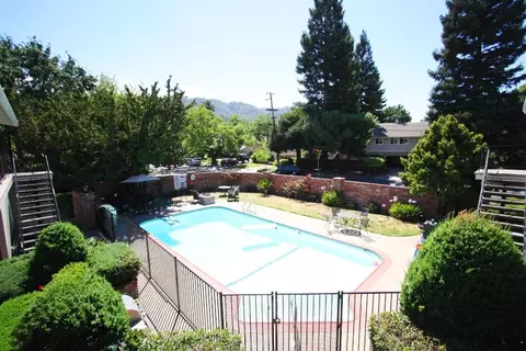 201 W Prospect Ave, Danville, CA 94526