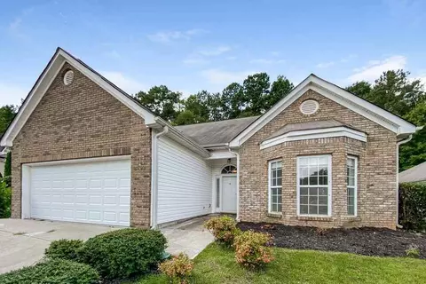 11 Harpers Farm Dr, Newnan, GA 30263