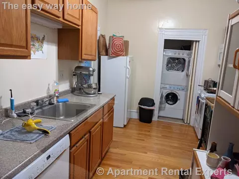 79 Kinnaird St, Cambridge, MA 02139