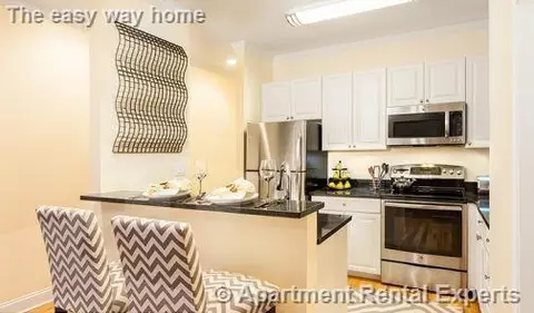 3 Chauncy St #12, Cambridge, MA 02138