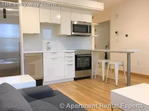 115 Mount Auburn St #13, Cambridge, MA 02138