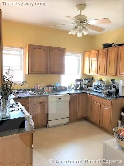 122 Frederick Ave, Medford, MA 02155