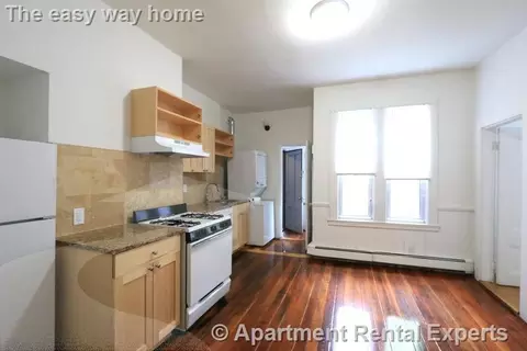 254 Windsor St #2R, Cambridge, MA 02139
