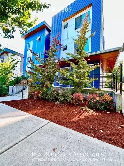 3633 Linden Ave N #206, Seattle, WA 98103