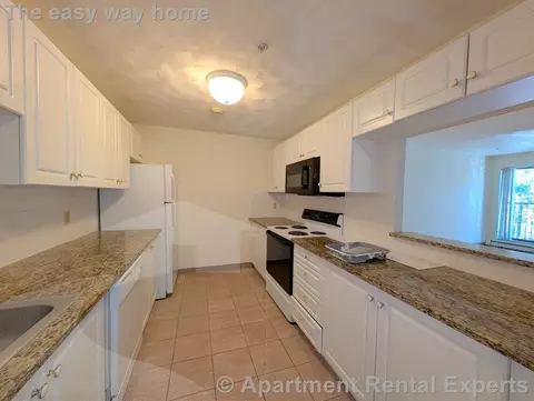 373 Highland Ave #301, Somerville, MA 02144