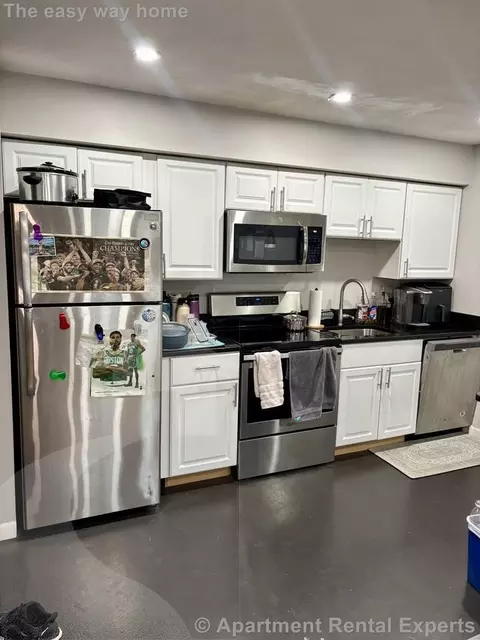 10 Roberts St #34, Somerville, MA 02145