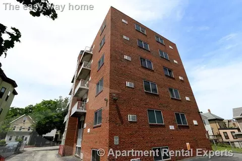 70 Park St #42, Somerville, MA 02143