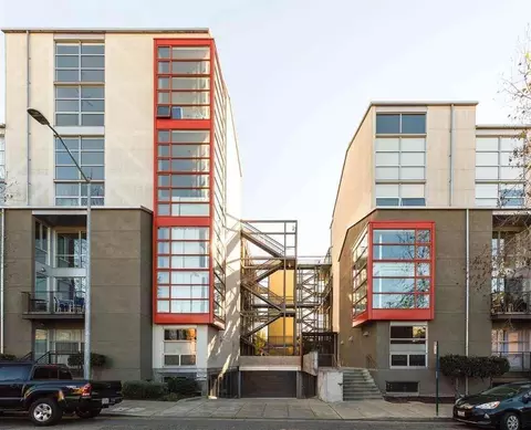 1007 41st St #414, Oakland, CA 94608