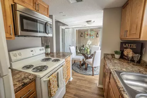 2855 Apalachee Pkwy, Tallahassee, FL 32301